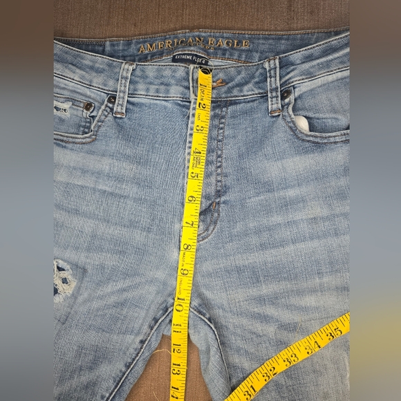 Extreme Flex 4 American Eagle Distressed Jeans - Picture 10 of 11